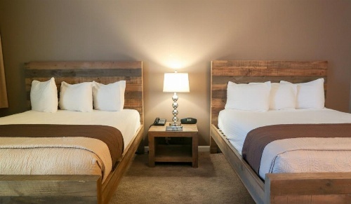 Thunderbird Hotel image 11