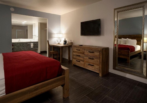 Thunderbird Hotel image 6